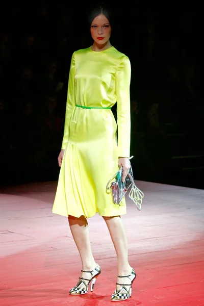 Look 28
